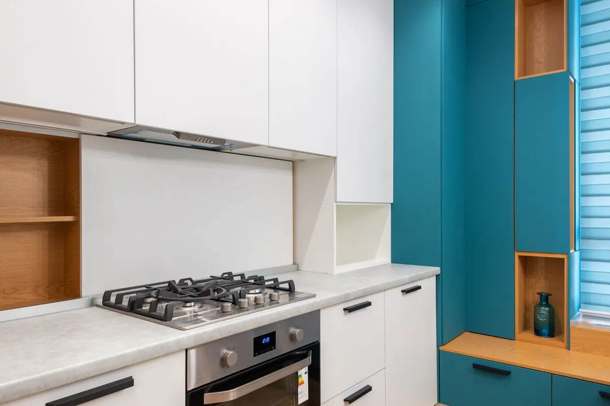 Cabinet Hardware Buying Checklist: Knobs, Pulls, and Placement
